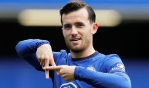 مدرب تشيلسي يثير الجدل حول مستقبل بن تشيلويل ويوجه رسالة مهمة للاعب